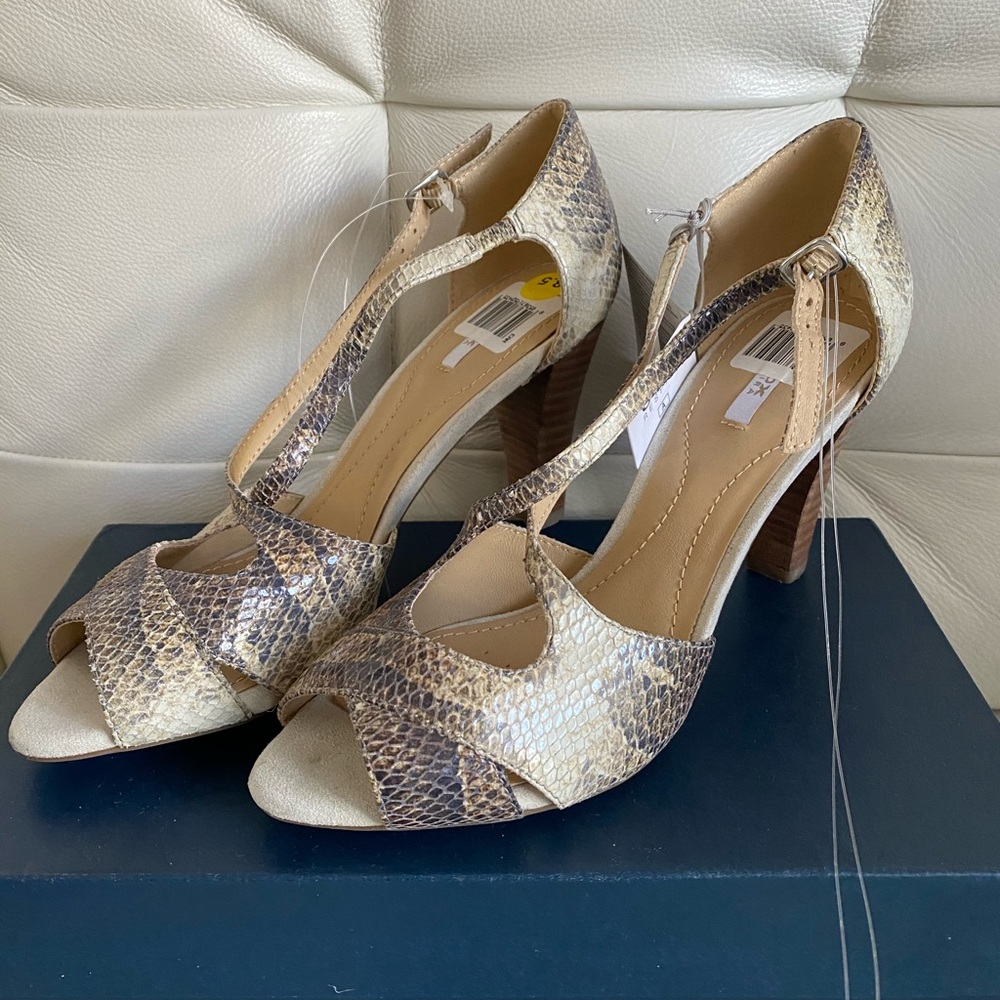 NWT Geox Women’s Sandals 8.5